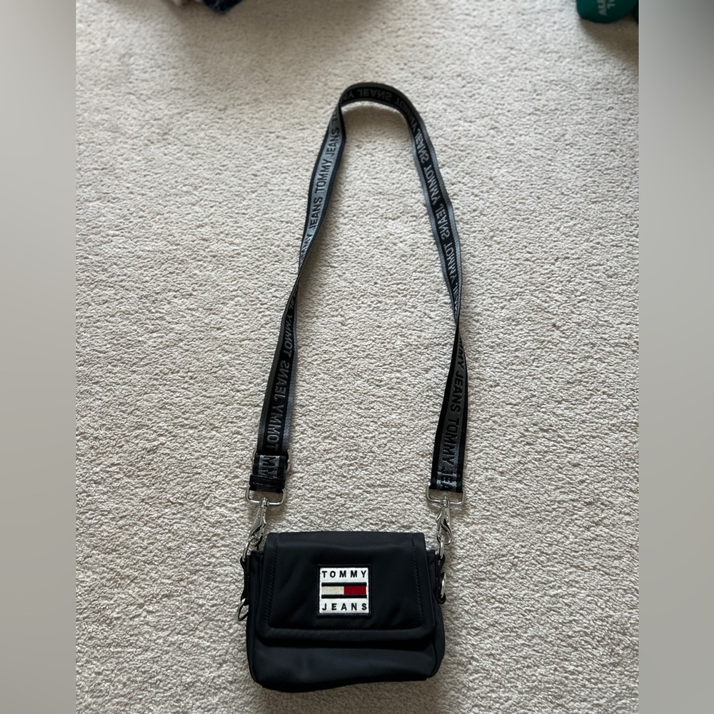 Tommy Hilfiger Black Crossbody Bag